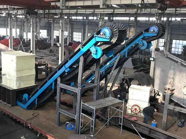 上海鄂破移動(dòng)破碎機(jī)有何用