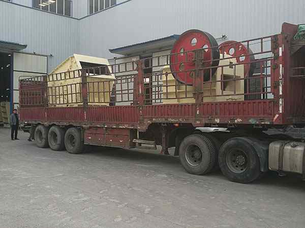 四川可移動(dòng)破碎機(jī)大概多少錢