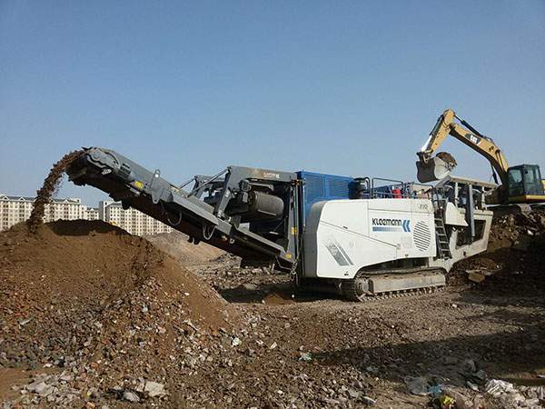 內(nèi)蒙古輪胎式移動破碎機(jī)介紹