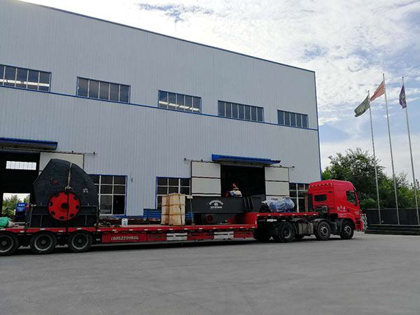 山東貴陽(yáng)重錘破碎機(jī)高速