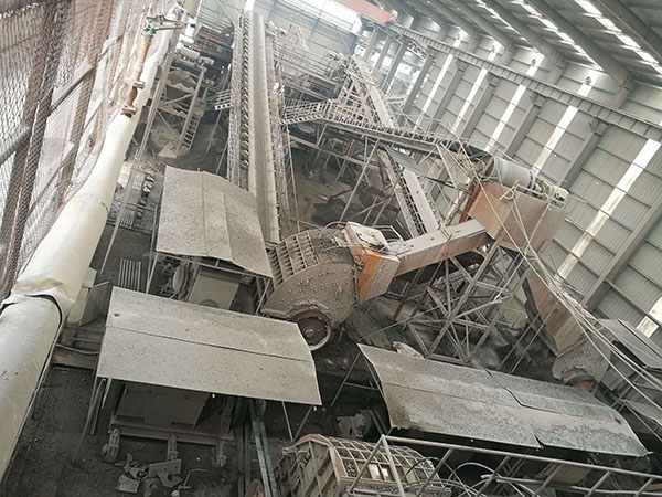 海南怎樣選購移動(dòng)破碎機(jī)價(jià)格