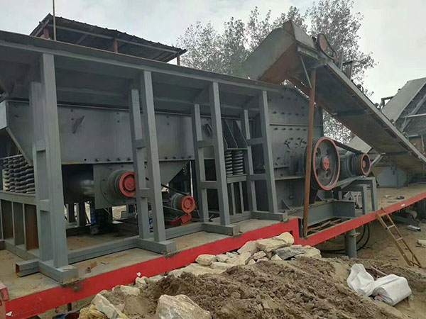 陜西履帶式移動破碎機價格