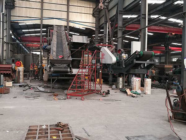 上海小型移動(dòng)破碎機(jī)設(shè)備多少錢