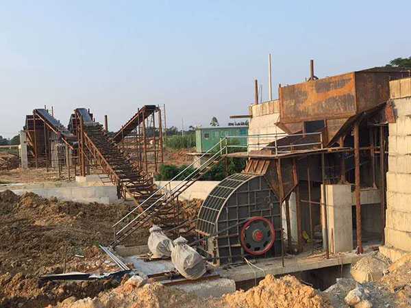 上海顎式移動破碎機小型