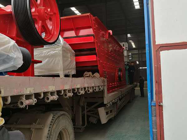 寧夏粗碎重錘破碎機出租