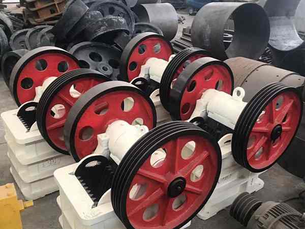 陜西小型移動移動破碎機(jī)價格是多少