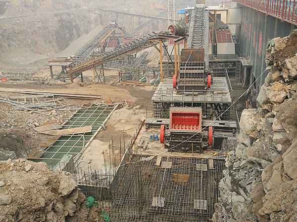 新疆鄂破移動破碎機(jī)租賃