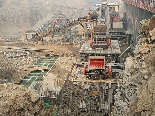 云南礦山重錘破碎機(jī)站報(bào)價(jià)