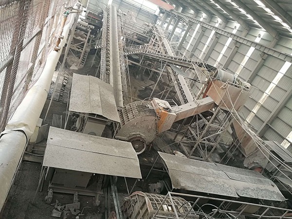 內(nèi)蒙古小型可重錘破碎機(jī)和鄂式破碎機(jī)價(jià)格