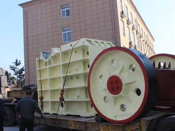 西藏購買移動破碎機(jī)進(jìn)口