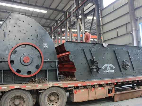 大形車(chē)載移動(dòng)式破碎機(jī)售價(jià)