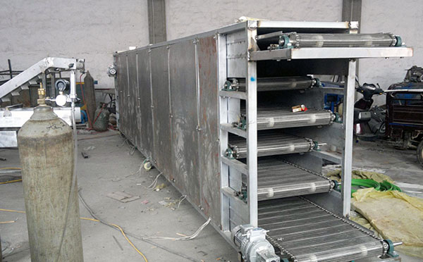 靈芝烘干機(jī)